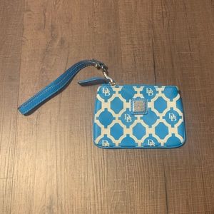 Dooney and Bourke blue and white wristlet